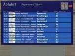 Anzeigetafeln für Bahnhofshallen