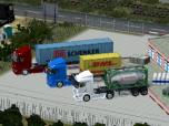 3 Lkw mit 2 Aufliegern und 9 I